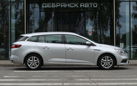 Renault Megane IV, 2018 год, 1 450 000 рублей, 4 фотография