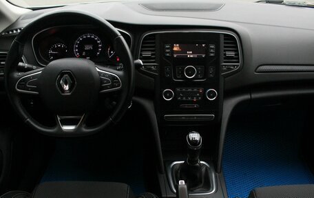 Renault Megane IV, 2018 год, 1 450 000 рублей, 9 фотография