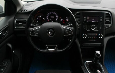 Renault Megane IV, 2018 год, 1 450 000 рублей, 11 фотография