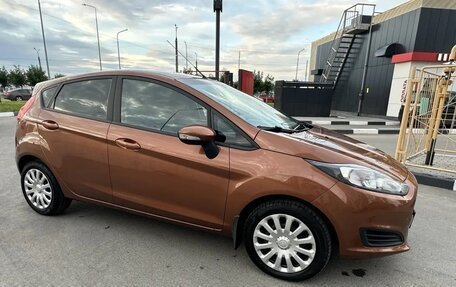Ford Fiesta, 2015 год, 700 000 рублей, 6 фотография