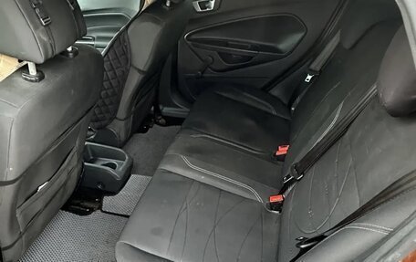 Ford Fiesta, 2015 год, 700 000 рублей, 3 фотография