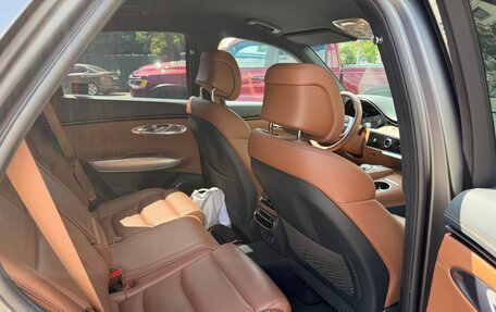 Genesis GV70, 2021 год, 3 700 000 рублей, 10 фотография