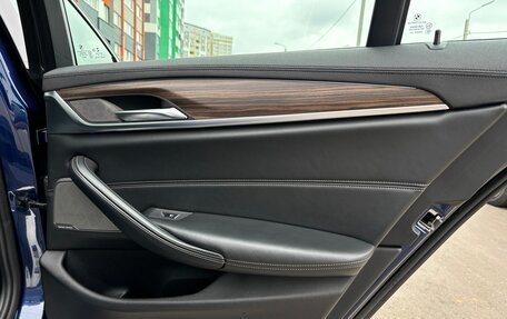 BMW 5 серия, 2019 год, 4 000 000 рублей, 32 фотография