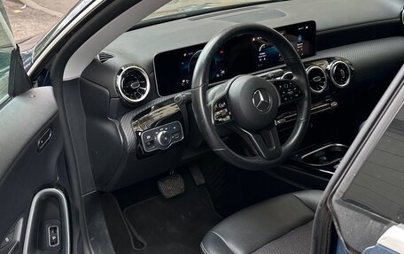 Mercedes-Benz CLA, 2020 год, 3 100 000 рублей, 17 фотография