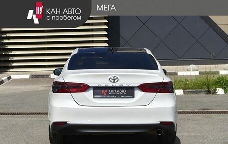 Toyota Camry, 2018 год, 2 296 000 рублей, 4 фотография