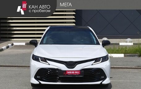 Toyota Camry, 2018 год, 2 296 000 рублей, 3 фотография