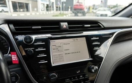 Toyota Camry, 2018 год, 2 296 000 рублей, 9 фотография