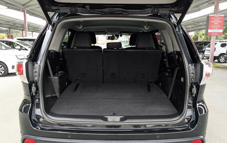 Toyota Highlander III, 2014 год, 2 899 500 рублей, 9 фотография