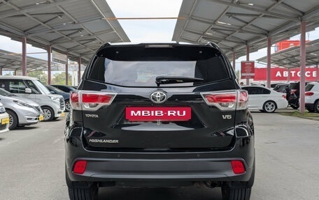 Toyota Highlander III, 2014 год, 2 899 500 рублей, 6 фотография