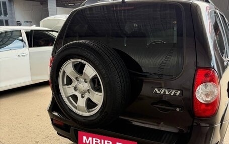 Chevrolet Niva I рестайлинг, 2010 год, 430 000 рублей, 3 фотография