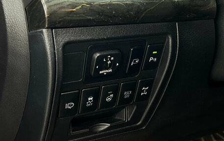 Toyota Land Cruiser 200, 2012 год, 3 400 000 рублей, 15 фотография