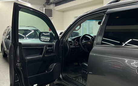 Toyota Land Cruiser 200, 2012 год, 3 400 000 рублей, 10 фотография