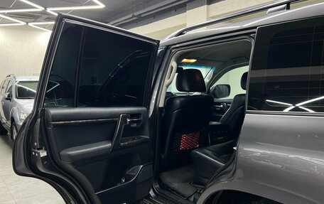 Toyota Land Cruiser 200, 2012 год, 3 400 000 рублей, 19 фотография