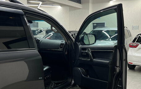Toyota Land Cruiser 200, 2012 год, 3 400 000 рублей, 24 фотография
