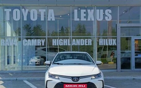 Toyota Corolla, 2024 год, 3 790 000 рублей, 2 фотография
