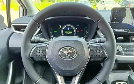 Toyota Corolla, 2024 год, 3 790 000 рублей, 12 фотография