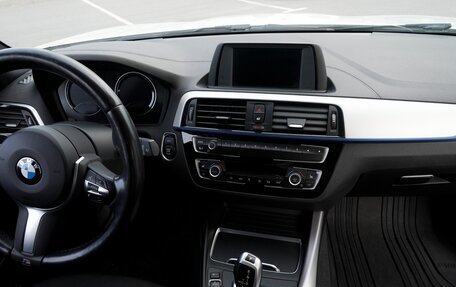 BMW 1 серия, 2019 год, 2 390 000 рублей, 22 фотография