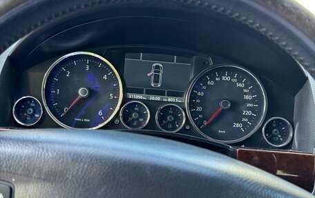 Volkswagen Touareg III, 2008 год, 920 000 рублей, 2 фотография