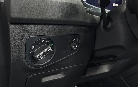 Volkswagen Tiguan II, 2023 год, 4 247 000 рублей, 10 фотография