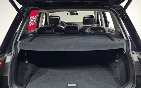 Volkswagen Tiguan II, 2023 год, 4 247 000 рублей, 29 фотография