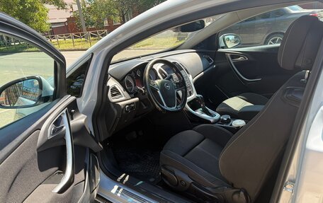 Opel Astra J, 2012 год, 720 000 рублей, 5 фотография