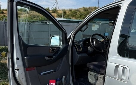Hyundai Grand Starex Grand Starex I рестайлинг 2, 2010 год, 1 400 000 рублей, 5 фотография