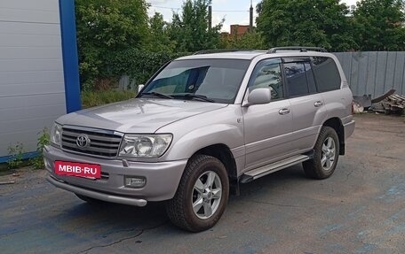 Toyota Land Cruiser 100 рестайлинг 2, 1999 год, 1 500 000 рублей, 2 фотография