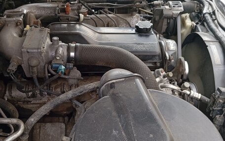 Toyota Land Cruiser 100 рестайлинг 2, 1999 год, 1 500 000 рублей, 25 фотография