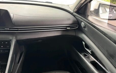 Hyundai Elantra, 2022 год, 1 750 000 рублей, 16 фотография