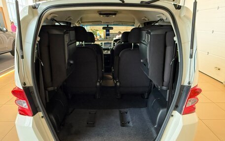 Honda Freed I, 2010 год, 1 299 999 рублей, 20 фотография