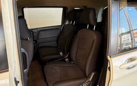 Honda Freed I, 2010 год, 1 299 999 рублей, 19 фотография