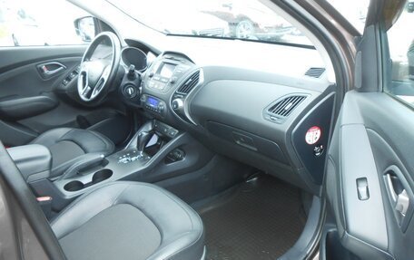 Hyundai ix35 I рестайлинг, 2014 год, 1 300 000 рублей, 13 фотография