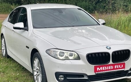 BMW 5 серия, 2016 год, 2 350 000 рублей, 2 фотография