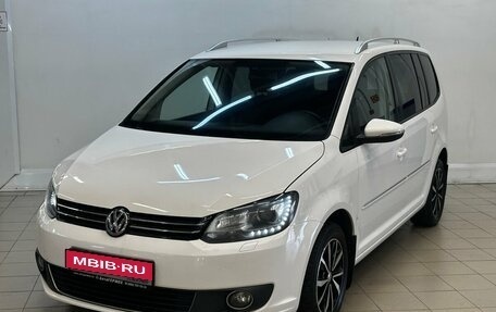 Volkswagen Touran III, 2012 год, 930 000 рублей, 1 фотография