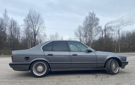 BMW 5 серия, 1993 год, 850 000 рублей, 5 фотография