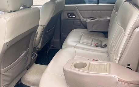 Mitsubishi Pajero III рестайлинг, 1999 год, 1 100 000 рублей, 24 фотография