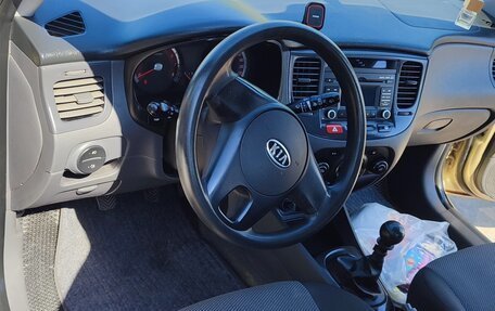 KIA Rio II, 2010 год, 519 000 рублей, 2 фотография