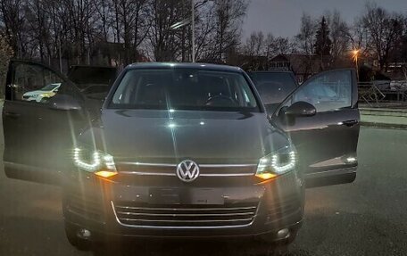 Volkswagen Touareg III, 2010 год, 2 360 000 рублей, 10 фотография