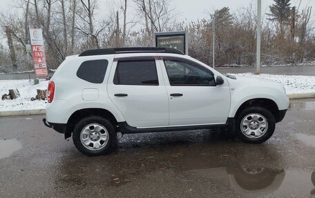 Renault Duster I рестайлинг, 2015 год, 880 000 рублей, 2 фотография