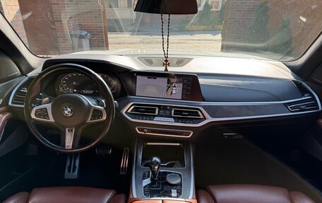 BMW X7, 2021 год, 7 490 000 рублей, 14 фотография