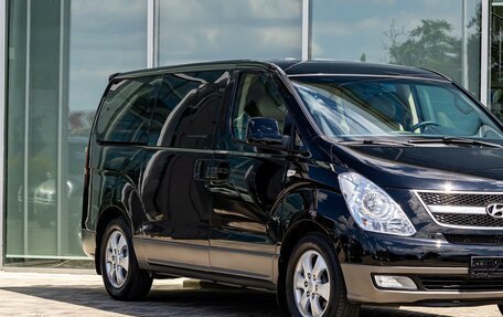 Hyundai Grand Starex Grand Starex I рестайлинг 2, 2011 год, 1 695 000 рублей, 7 фотография