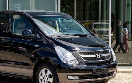 Hyundai Grand Starex Grand Starex I рестайлинг 2, 2011 год, 1 695 000 рублей, 8 фотография