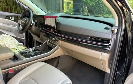 KIA Carnival, 2023 год, 6 323 000 рублей, 5 фотография