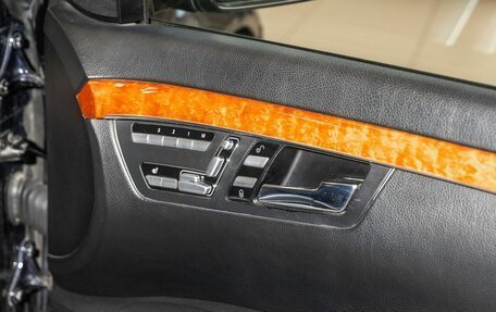 Mercedes-Benz S-Класс, 2008 год, 1 000 000 рублей, 31 фотография