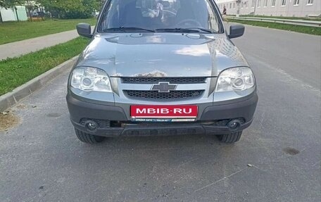Chevrolet Niva I рестайлинг, 2013 год, 360 000 рублей, 1 фотография