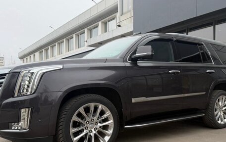 Cadillac Escalade IV, 2018 год, 7 900 000 рублей, 2 фотография