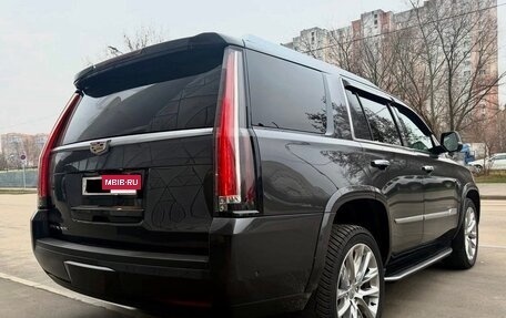 Cadillac Escalade IV, 2018 год, 7 900 000 рублей, 4 фотография