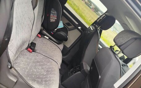 Volkswagen Touran III, 2014 год, 1 500 000 рублей, 9 фотография