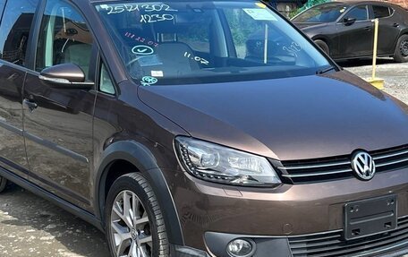 Volkswagen Touran III, 2014 год, 1 500 000 рублей, 13 фотография
