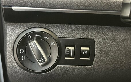 Volkswagen Touran III, 2012 год, 930 000 рублей, 9 фотография
